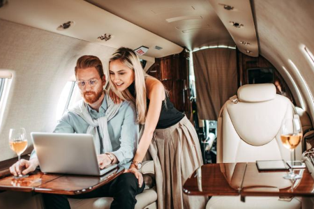 media.category.imagealternatetextformat